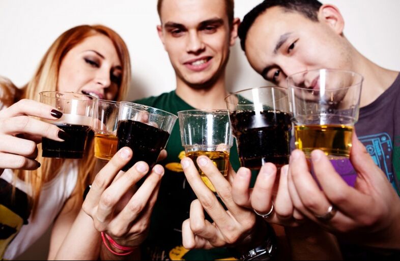 Nothing contributes to the development of alcoholism as a drunken culture